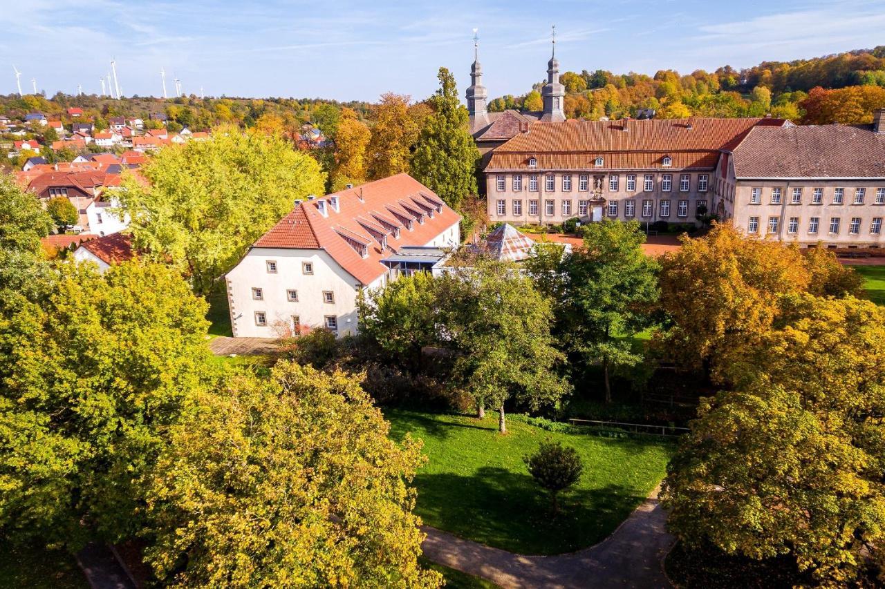 Wohlfuehlhotel Im Schlosspark - Self Checkin Willebadessen Екстериор снимка